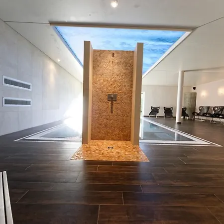 Charme Hôtel et Spa, Montbéliard Sud 3* Montbéliard