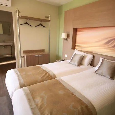 Charme Hotel, Sud モンベリアル